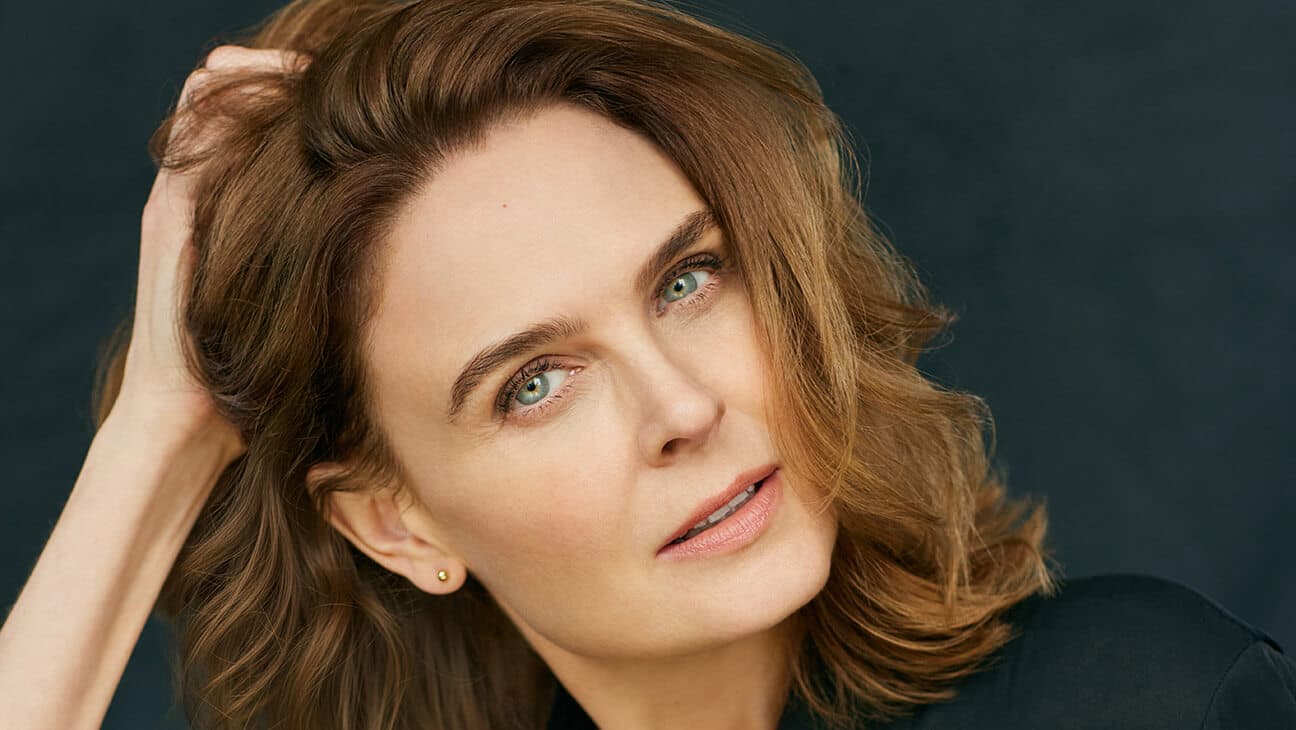 Emily Deschanel