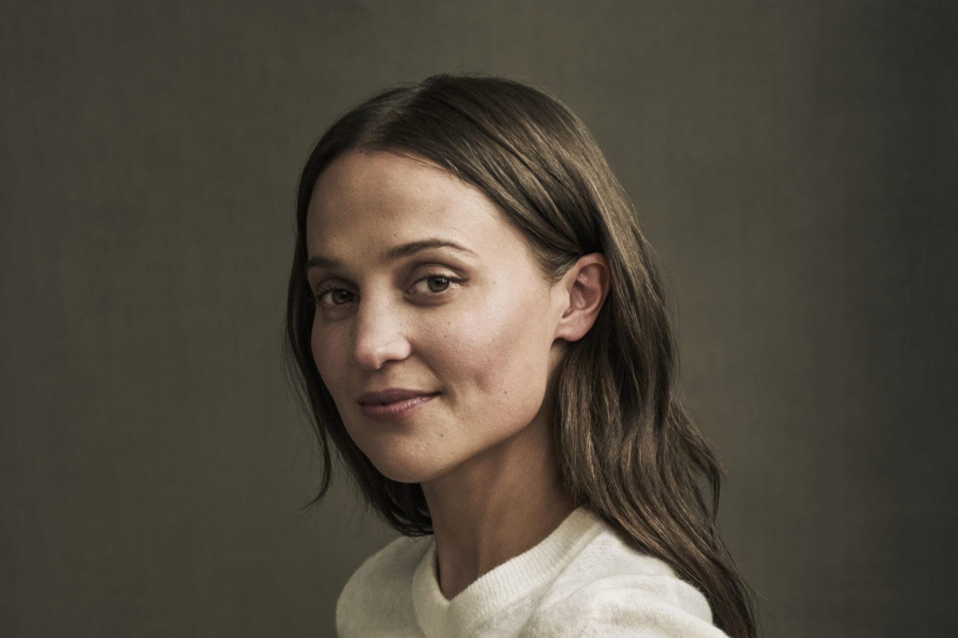 Alicia Vikander